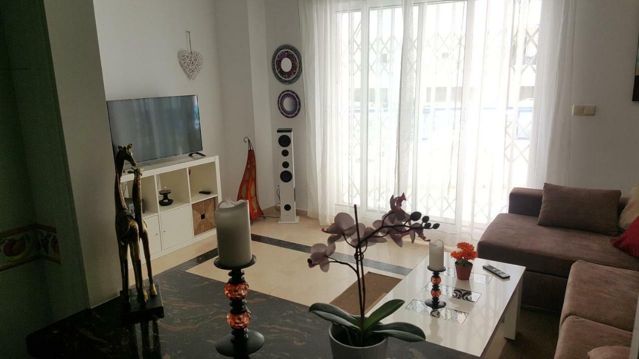 Apartament First Beach Line Marbella Zewnętrze zdjęcie